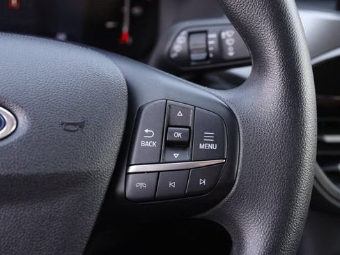 Used 2025 Ford Escape Active AWD/4WD image 12