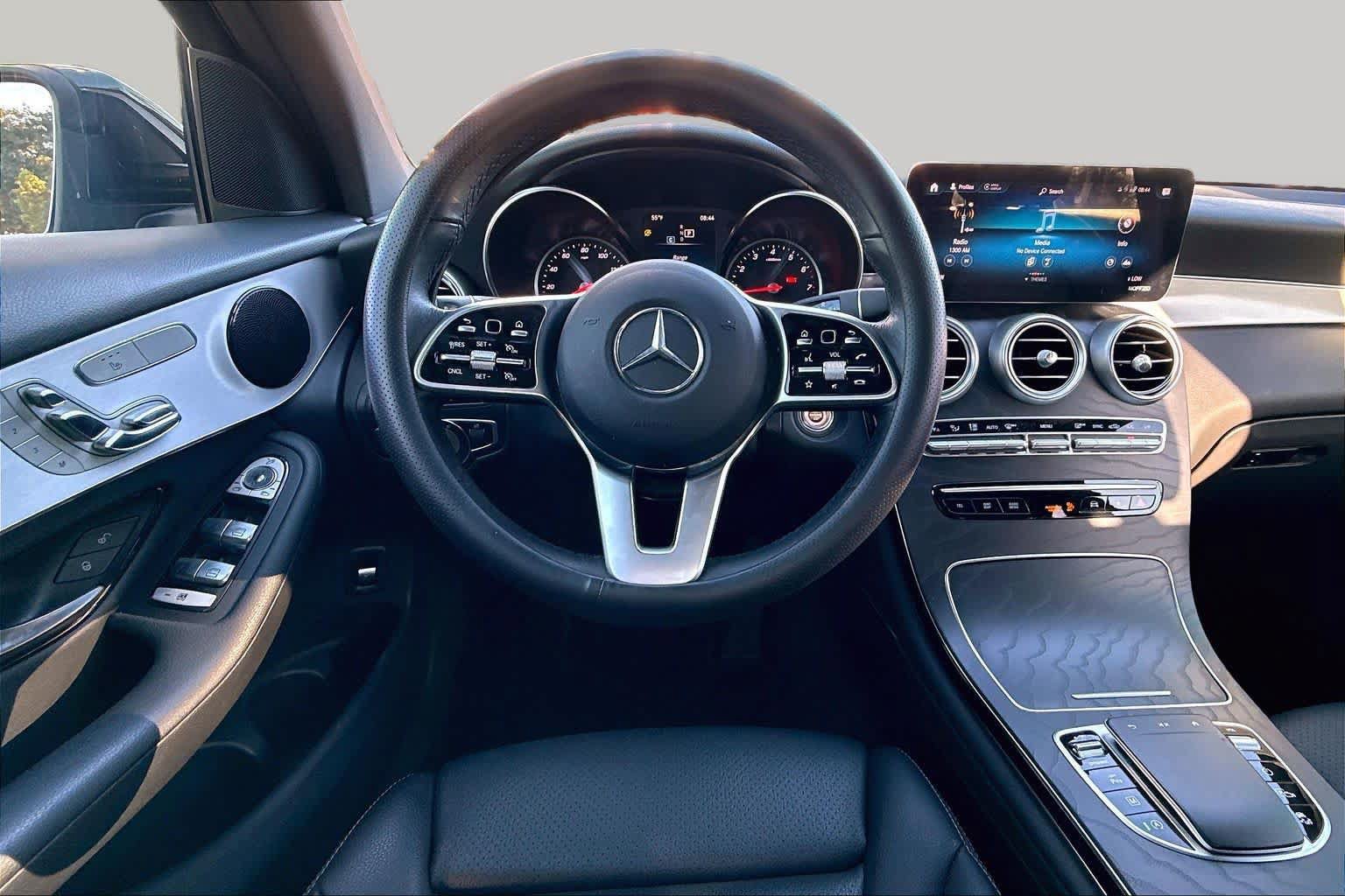 Used 2021 Mercedes-Benz GLC 300 image 5