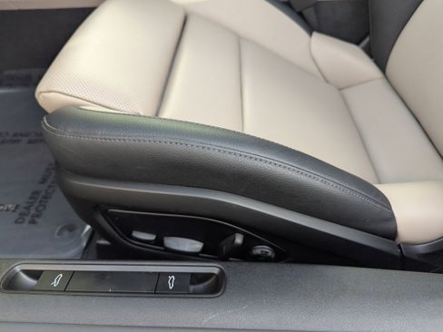 Certified 2025 Porsche 911 Carrera image 22