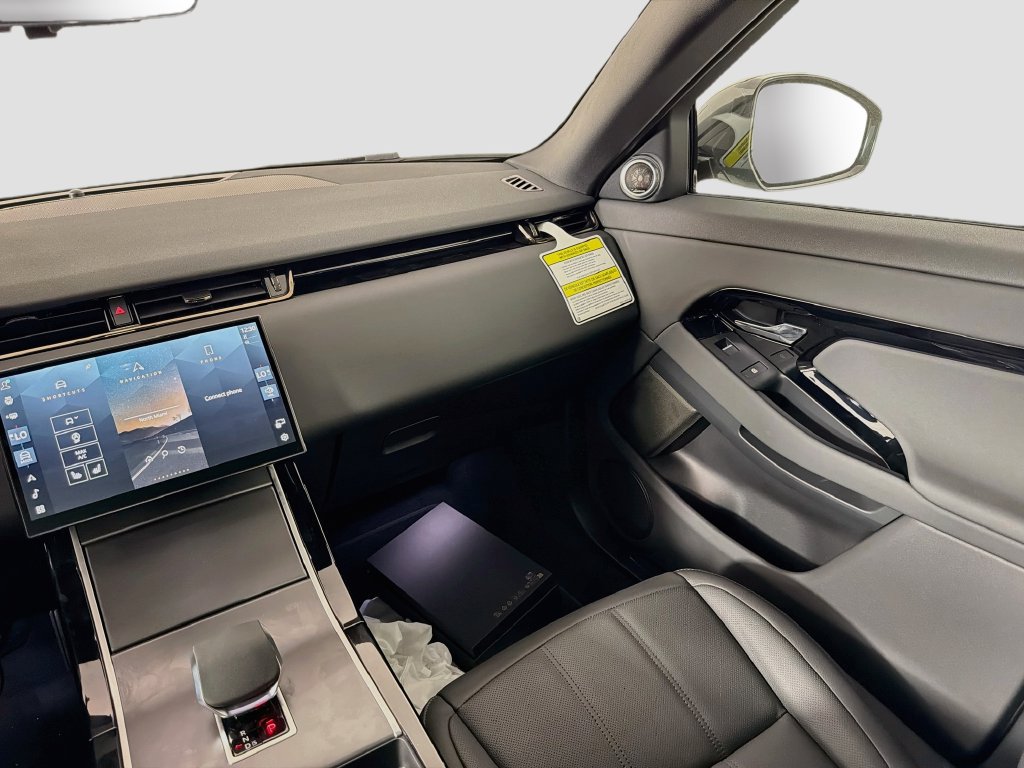 New 2026 Land Rover Range Rover Evoque S AWD/4WD image 25
