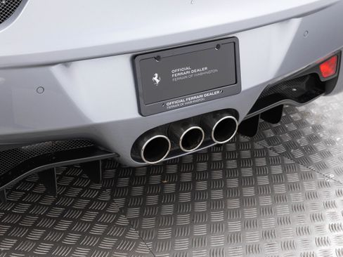 Used 2013 Ferrari 458 Spider RWD image 62