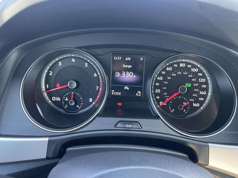 Certified 2021 Volkswagen Atlas Cross Sport SE w/ Panoramic Sunroof Package FWD image 23