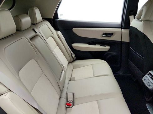 Used 2024 Nissan Ariya AWD image 21