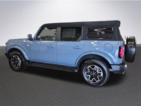 Certified 2025 Ford Bronco Outer Banks AWD/4WD image 5