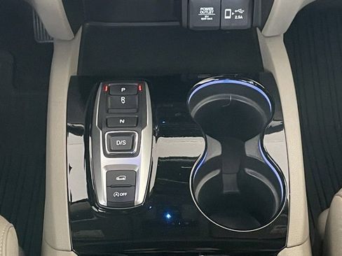 Certified 2020 Honda Pilot Touring image 17