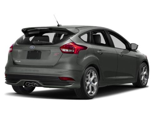 Used 2015 Ford Focus ST FWD image 2