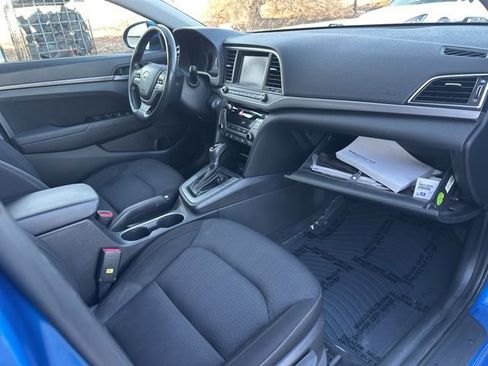 Used 2017 Hyundai Elantra Value Edition image 39