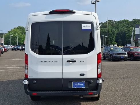 Certified 2024 Ford Transit 350 XLT RWD image 5