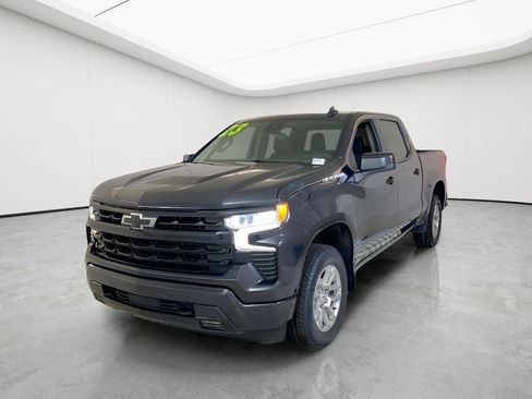 Used 2023 Chevrolet Silverado 1500 RST AWD/4WD image 24