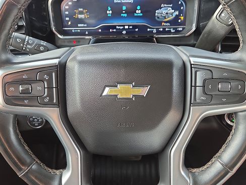 Used 2024 Chevrolet Silverado 2500 LT w/ Convenience Package AWD/4WD image 17