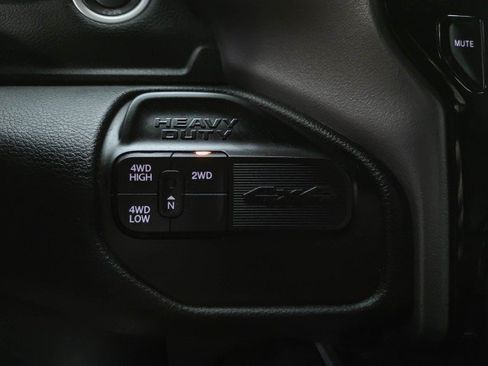 Used 2022 RAM 3500 Big Horn w/ Level C Equiment Group AWD/4WD image 32