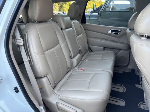 Used 2015 Nissan Pathfinder SL w/ SL Premium Package image 53