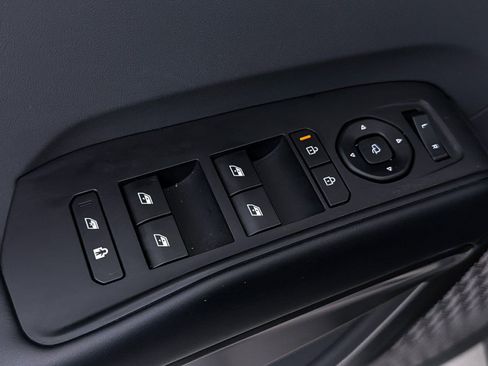 Used 2024 Kia EV9 Light Long Range image 19