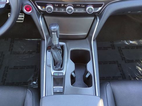 Used 2020 Honda Accord Sport image 18