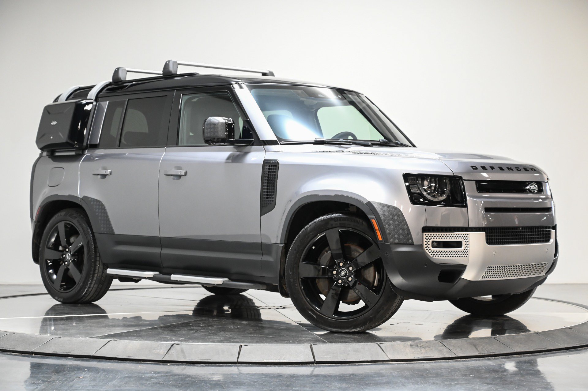 Used 2020 Land Rover Defender 110 HSE AWD/4WD image 61