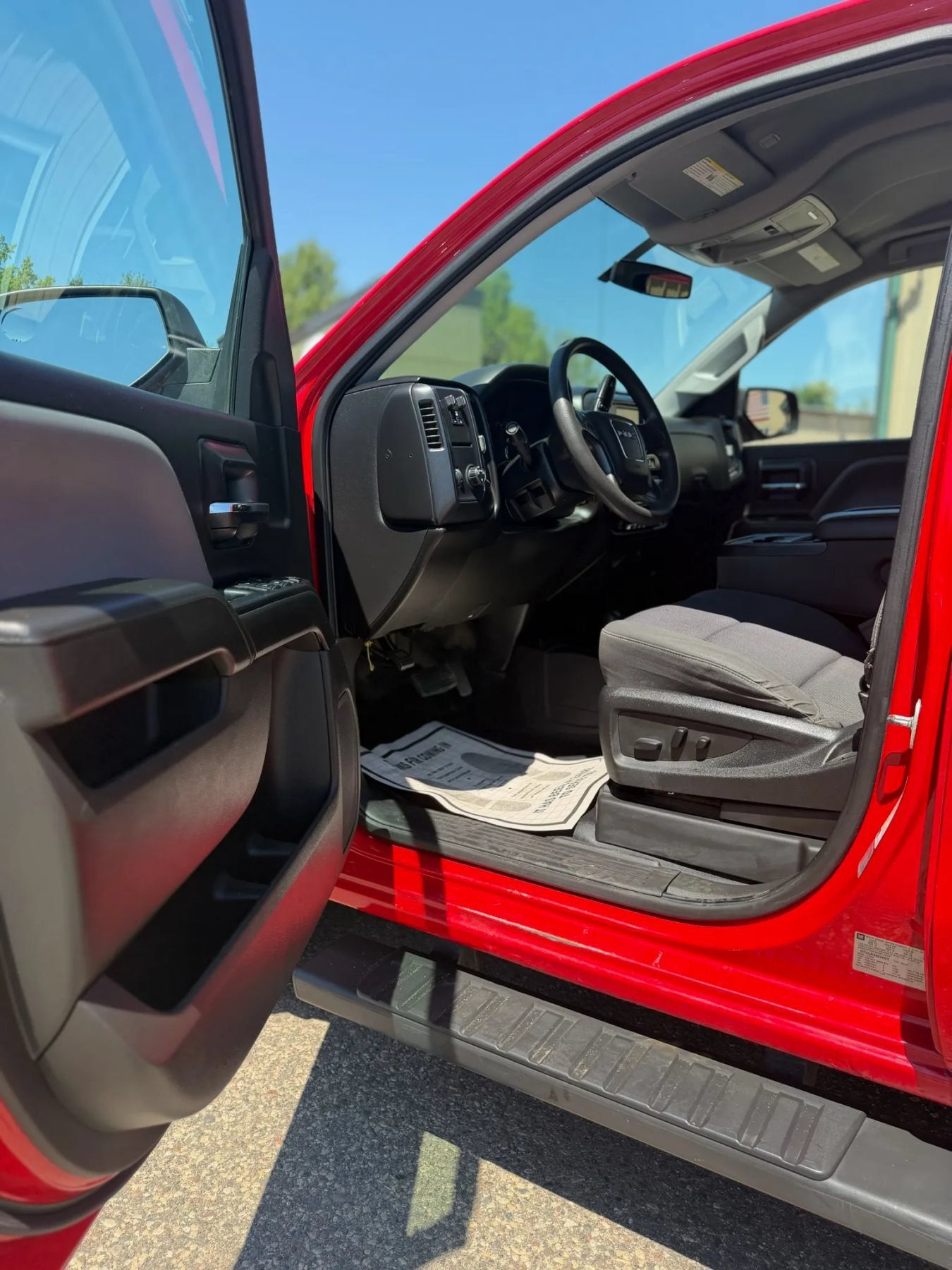Used 2016 GMC Sierra 1500 4x4 Crew Cab w/ Sierra Appearance Package image 11