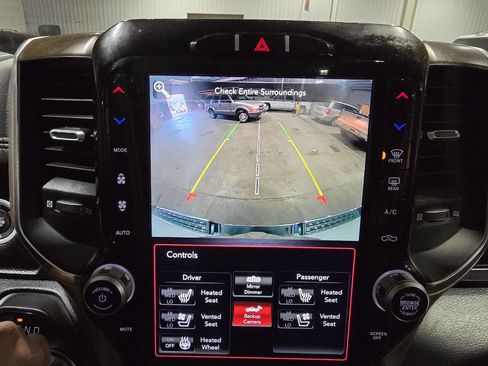 Used 2021 RAM 1500 Laramie image 46