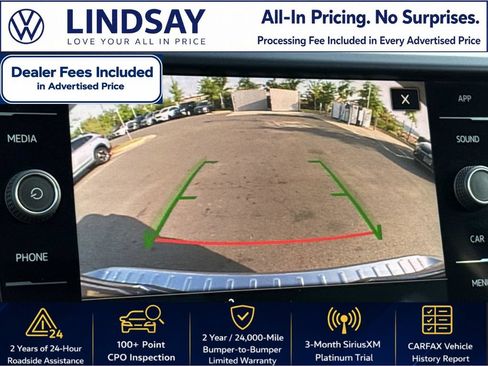 Used 2023 Volkswagen Taos SE w/ Panoramic Sunroof Package FWD image 16