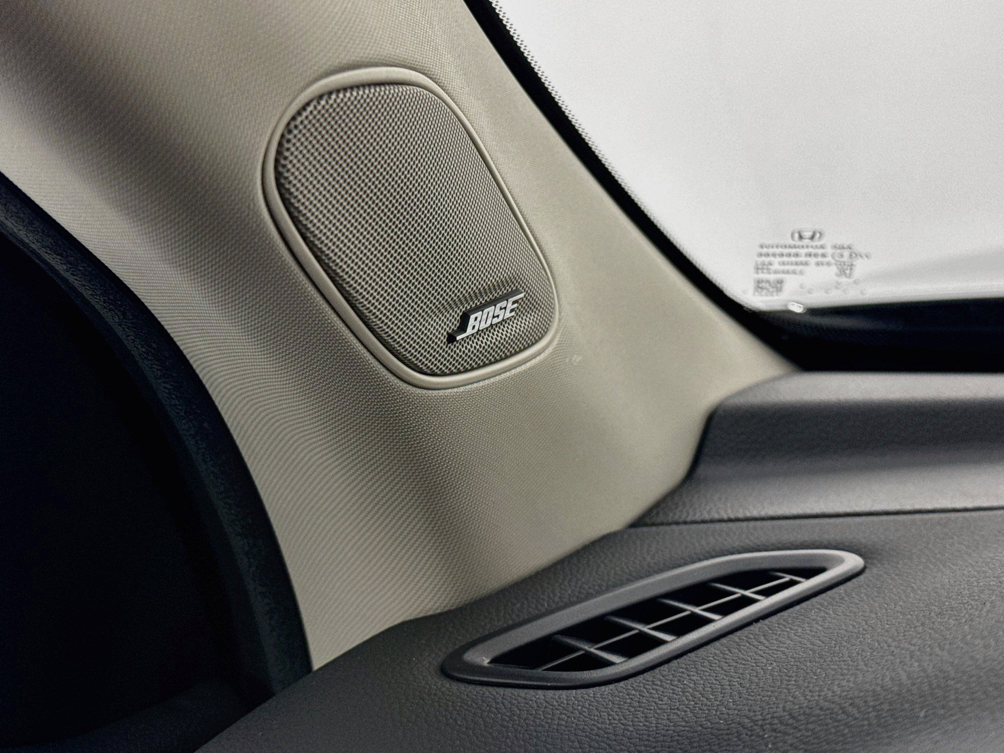 Certified 2024 Honda Pilot Touring image 19