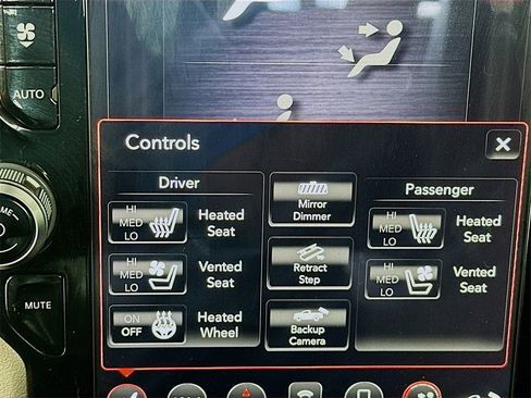 Used 2019 RAM 1500 Laramie image 20