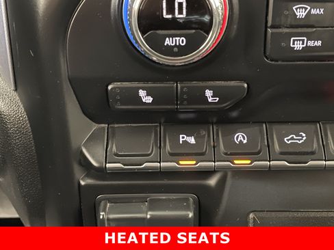 Used 2020 GMC Sierra 1500 SLE w/ SLE Value Package AWD/4WD image 18