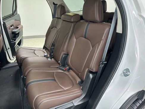 Used 2023 Honda Pilot Elite image 30
