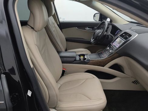 Used 2016 Lincoln MKX Select FWD image 21