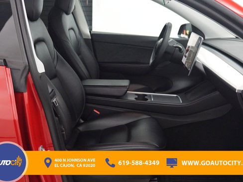 Used 2022 Tesla Model Y Performance AWD/4WD image 8
