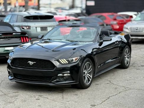 Used 2016 Ford Mustang Premium image 5
