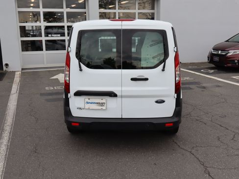Used 2019 Ford Transit Connect XL FWD image 10