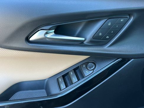 New 2026 Chevrolet Equinox ACTIV w/ Convenience Package III image 11