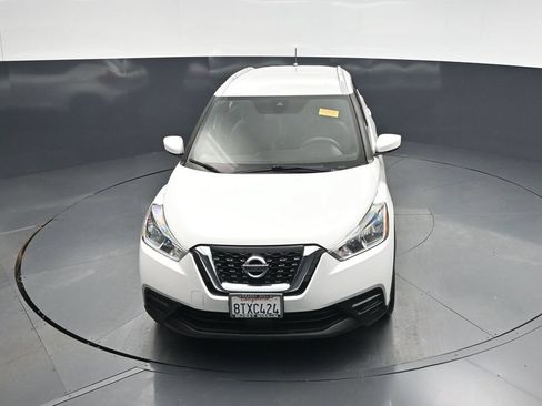 Used 2020 Nissan Kicks SV FWD image 35