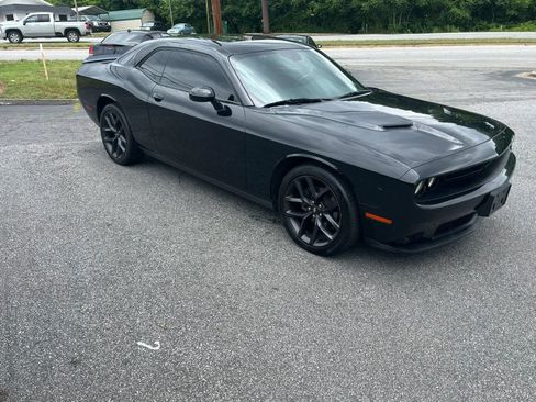 Used 2020 Dodge Challenger SXT w/ Blacktop Package RWD image 8