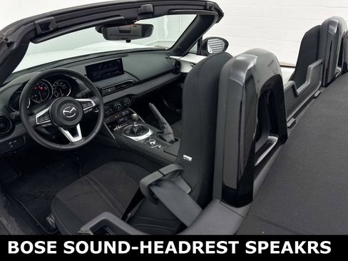 Used 2025 MAZDA MX-5 Miata Club image 3
