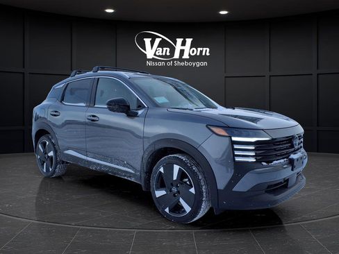 New 2026 Nissan Kicks SR w/ Cold Weather Package image 28