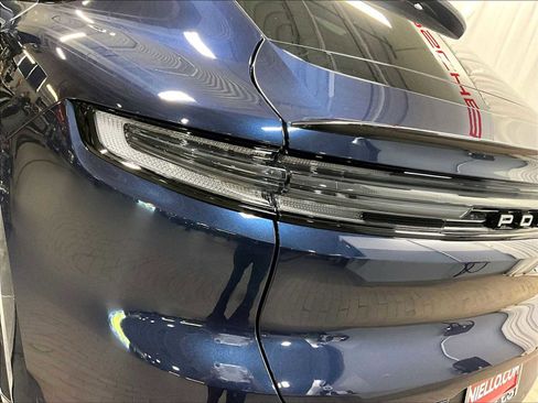 New 2026 Porsche Cayenne Coupe image 34