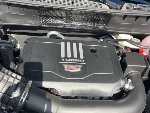 New 2025 Cadillac XT6 Luxury image 44