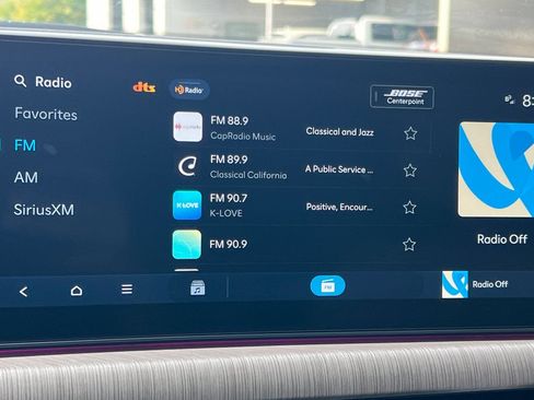 Used 2025 Hyundai Sonata Limited FWD image 25