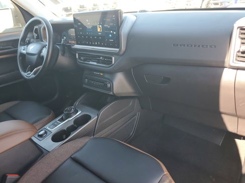 Used 2025 Ford Bronco Sport Outer Banks w/ Outer Banks Tech Package+ image 16