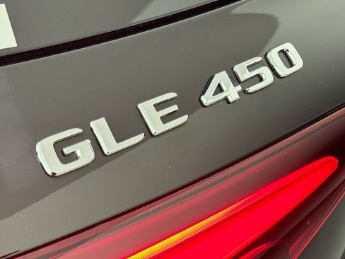Certified 2024 Mercedes-Benz GLE 450 4MATIC image 10