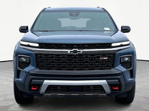 New 2026 Chevrolet Traverse Z71 w/ Driver Confidence Package image 2