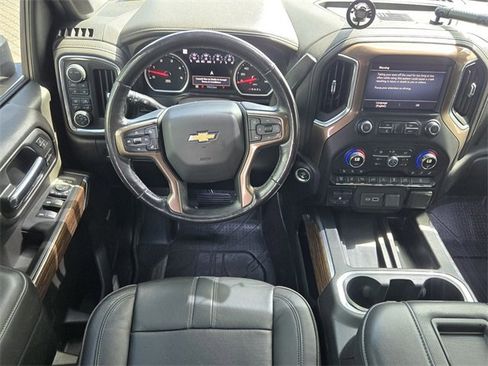 Used 2020 Chevrolet Silverado 2500 High Country w/ Z71 Off-Road Package image 16