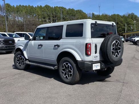 New 2026 Ford Bronco Outer Banks image 5