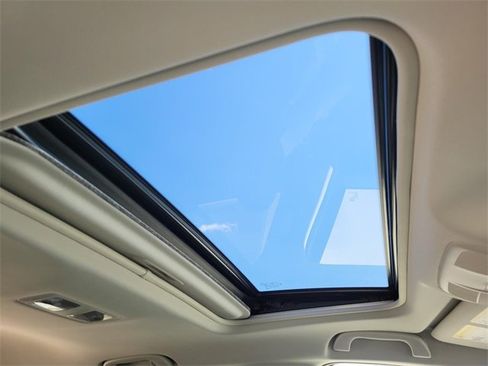 New 2025 MAZDA CX-5 AWD 2.5 S w/ Premium Plus Pkg image 8