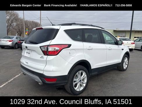 Used 2018 Ford Escape SE image 8