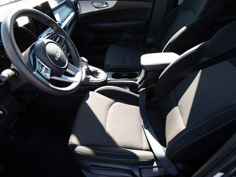 Certified 2024 Kia Forte LXS image 10