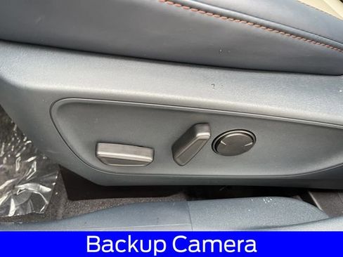 New 2025 Ford Maverick Lariat w/ 4K Tow Package AWD/4WD image 9