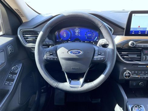 Used 2020 Ford Escape Titanium w/ Titanium Premium Package 2.0 image 11