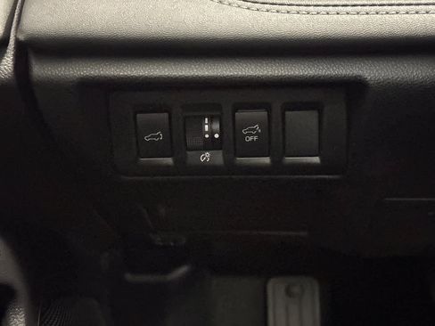 Used 2022 Subaru Outback Limited XT image 32