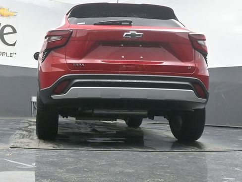New 2026 Chevrolet Trax LT w/ Driver Confidence Package image 32